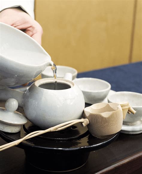 Korean Traditional Tea Ceremony - Oh, How Civilized