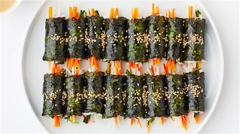 Mayak Kimbap Are Korean Mini Seaweed and Rice Rolls That You Can Fill ...