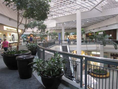 Sky City: Retail History: Macon Mall: Macon, GA