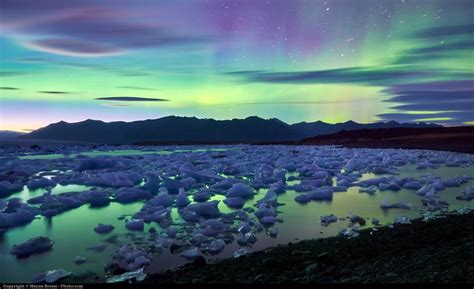 Picture of the Day: Aurora Borealis Over Iceland’s Jokulsarlon Glacier Lake » TwistedSifter