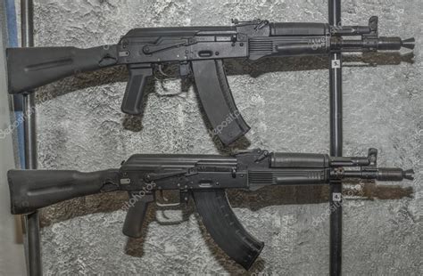 Subfusiles Kalashnikov: AK-104, AK-105 2023