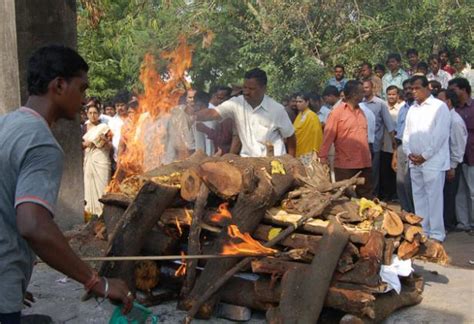 HINDU FUNERAL RITES | RESURGENCE HINDUISM