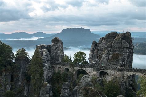 Hiking in Saxon Switzerland - Run, Humans