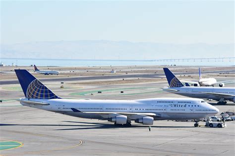 Last United 747 Departure (2) | United Airlines Boeing 747-4… | Flickr