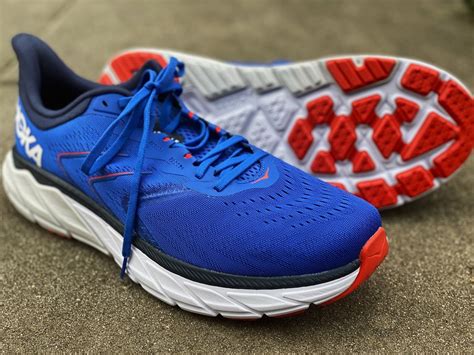 HOKA ONE ONE Arahi 5 Review | Running Northwest