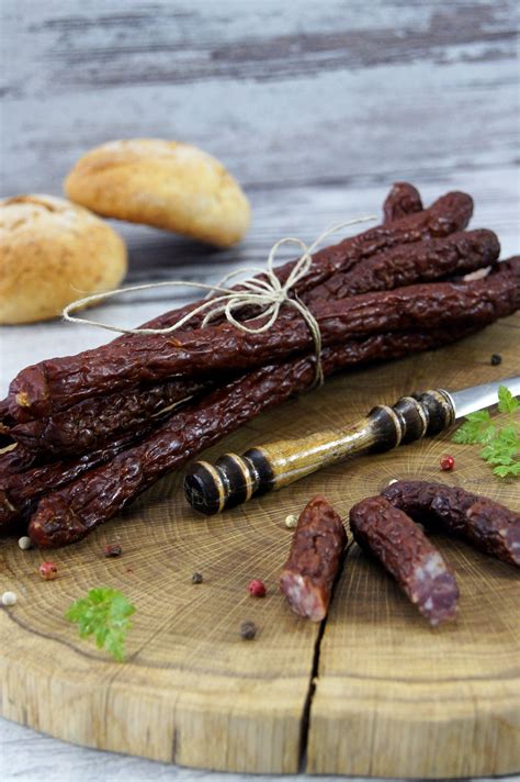 Kabanosy z tradycyjnej wędzarni Cinnamon Sticks, Sausage, Spices, Meat ...