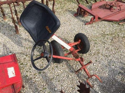 Auction Ohio | Gravely Sulky