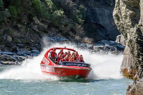 Shotover Jet Deals - Queenstown Jet Boating Ride | Backpacker Deals