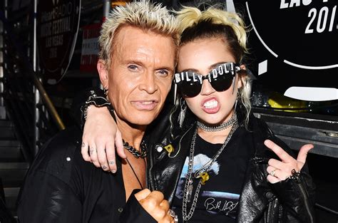 Miley Cyrus & Billy Idol Share Raised-Fist Moment in the Studio: See ...