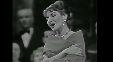 Maria Callas sings "Casta Diva" from Norma (Bellini) - andantemoderato.com