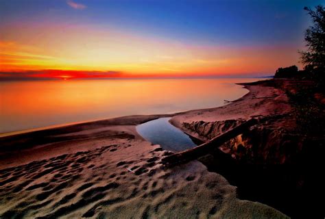 Lake Erie at sunrise. | Shutterbug