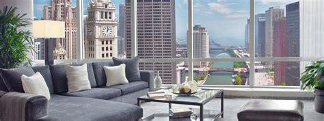 Luxury Downtown Chicago Hotel Suites |Trump Hotels