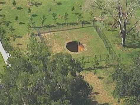 Sinkhole that swallowed Seffner man reopens | wtsp.com