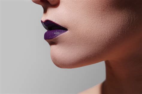 The 11 Best Plum Lipsticks for Fall 2017 — Dark Purple Lip Colors | Allure
