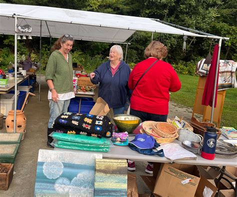 'Let's Make a Deal' for Duxbury Historical Society — Waterbury Roundabout