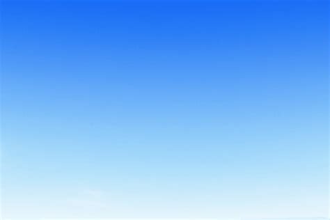 303,558 Blue Sky No Clouds Royalty-Free Images, Stock Photos & Pictures ...