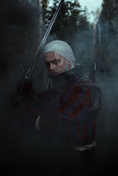 Geralt of Rivia cosplay by GraysonFin : r/witcher