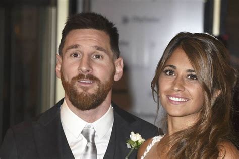 Lionel Messi marries Antonella Roccuzzo wedding photos | OK! Magazine