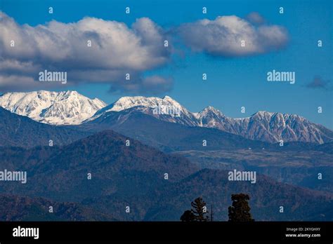 The snowy mountains of the northern Japanese alps Stock Photo - Alamy