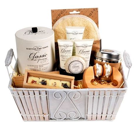 Mens Pamper Hamper | Pamper hamper, Hamper, Christmas hamper