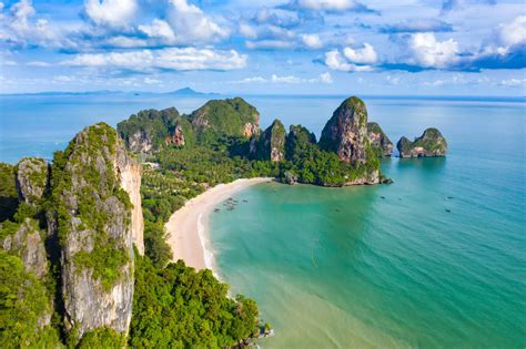 Railay Beach - Krabi's Best Attractions | Thailand Holiday Group