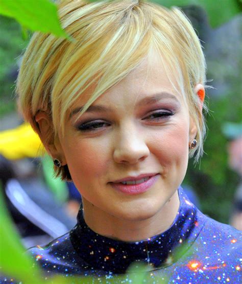 Hollywood: Carey Mulligan Profile, Pictures, Images And Wallpapers