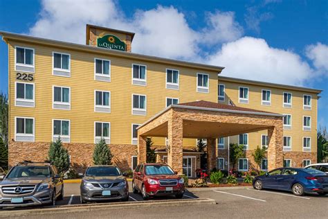 La Quinta Inn & Suites Auburn, WA - See Discounts