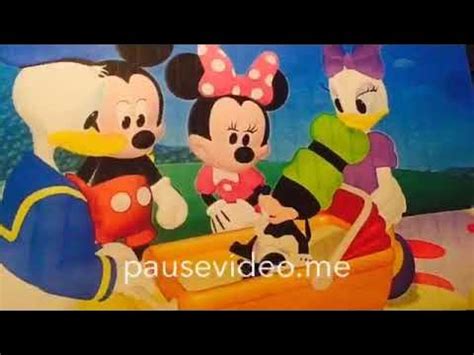 Goofy baby crying - YouTube