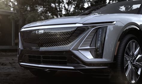 GM to start taking reservations for Cadillac Lyriq electric SUV on Sept. 18 starting at $58,795 ...