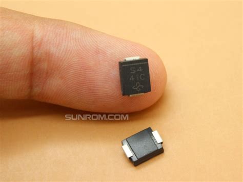 SS54 SMD 5A 40V Schottky Diode [4571] : Sunrom Electronics/Technologies