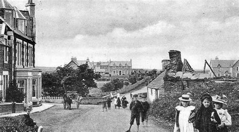 Tour Scotland: Old Photograph Bridge Street Halkirk Scotland