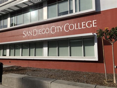 San Diego City College - part of a hand painted graphics p… | Flickr