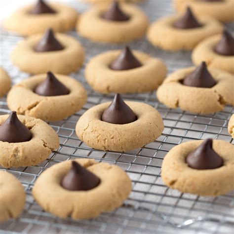 Dark Chocolate-Peanut Butter Blossom Cookies Recipe - EatingWell