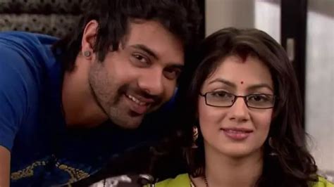 Kumkum Bhagya Wiki, Cast/Characters Real Name and Timings