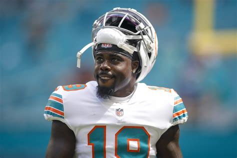 Report: Miami Dolphins agree to trade Jakeem Grant to Chicago Bears ...