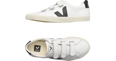 Veja Cotton Low-tops & Sneakers in White - Lyst