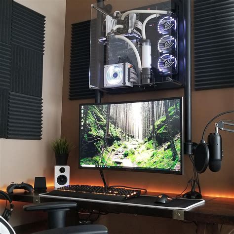 20+ Minimalist Gaming Setups & Battlestation Ideas | Gridfiti