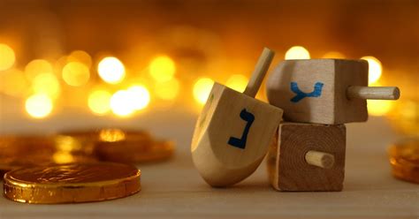 5 Hanukkah Traditions, Explained