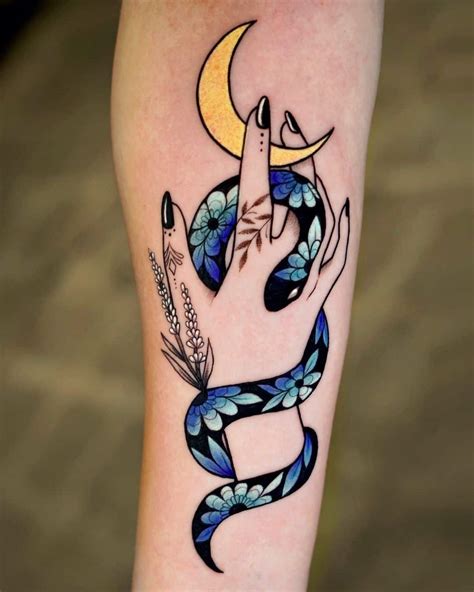 Discover more than 51 snake and moon tattoo best - in.cdgdbentre