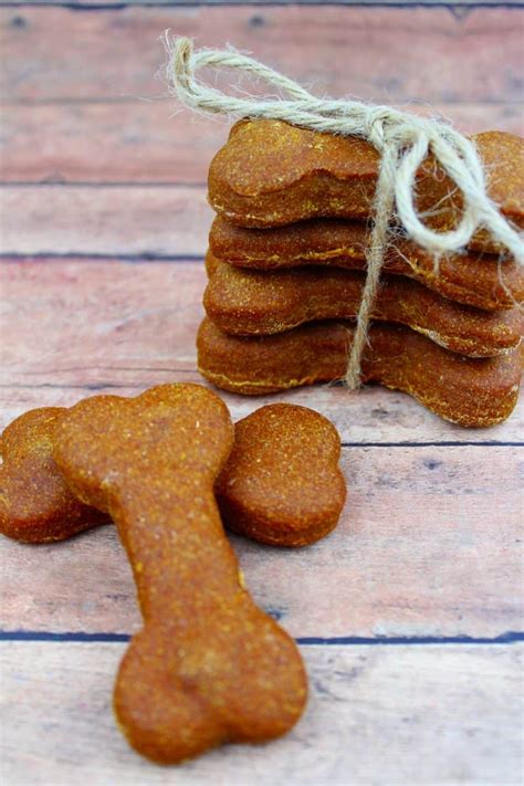 Homemade Pumpkin Peanut Butter Dog Biscuit | Peanut butter dog biscuits, Dog biscuit recipes ...