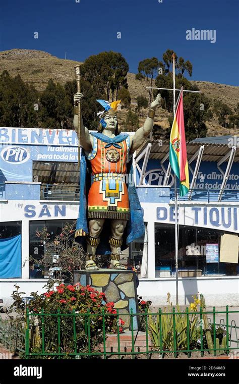 Manco Capac statue, Strait of Tiquina, San Pedro de Tiquina, Lake Titicaca, Bolivia Stock Photo ...