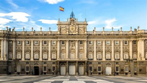 Discover Royal Palace of Madrid | History & Architecture