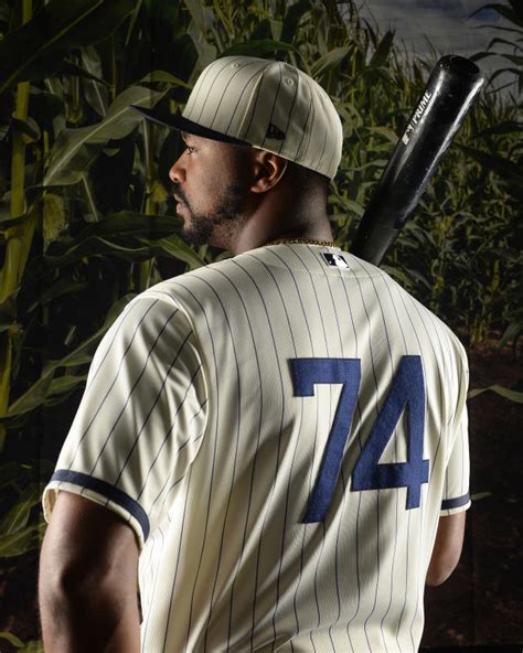 Field of Dreams Game: Grading the White Sox and Yankees throwback uniforms - adefam.com