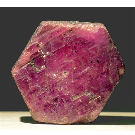 Corundum Properties, Facts and Photos