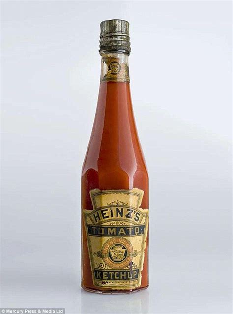 Can YOU tell which decade these bottles of Heinz ketchup are from? | Heinz ketchup, Vintage ...