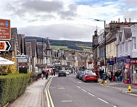 Pitlochry Scotland • Wander Your Way