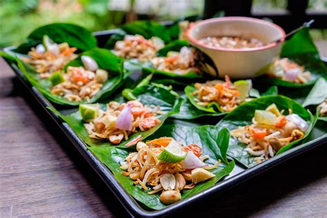 Betel Leaves Wrap (Miang Kham) | Asian Inspirations