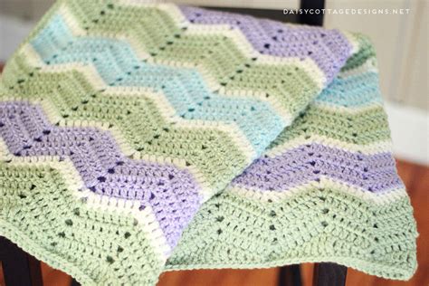 Easy Chevron Pattern (Quick & Easy!) - Daisy Cottage Designs