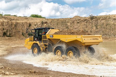 CAT 725 articulated truck with improved performance - Rock to RoadRock ...