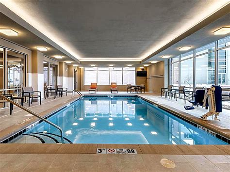 Top 20 Hotels with Pool in Omaha - Anna Holt's Guide 2024